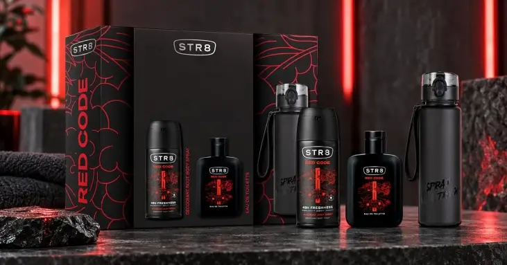 Подаръчен комплект STR8 RED CODE – тоалетна вода 100 ml + део спрей 150 ml + бутилка за вода
