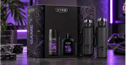 STR8 GAME подаръчен комплект с тоалетна вода 100 ml, део спрей 150 ml и бутилка за вода