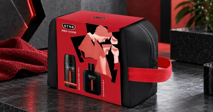 STR8 RED CODE подаръчен комплект тоалетна вода 100 ml + део спрей 150 ml + несесер STR8 RED CODE подаръчен комплект тоалетна вода 100 ml + део спрей 150 ml + несесер