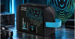 STR8 WILD BEAT подаръчен комплект с тоалетна вода, део спрей и несесер 100 ml + 150 ml